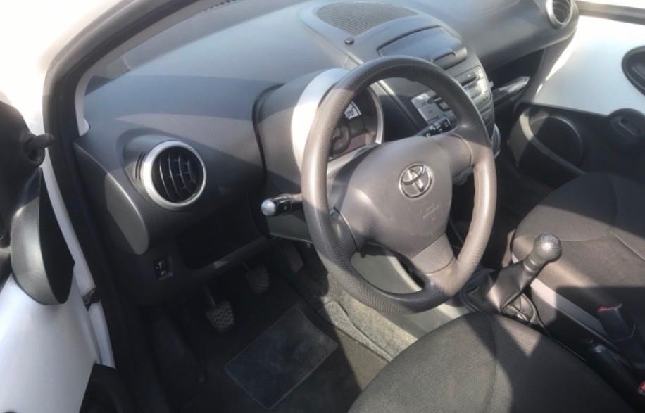 Toyota Aygo 1.0 12V VVT-i 5 porte Active Connect