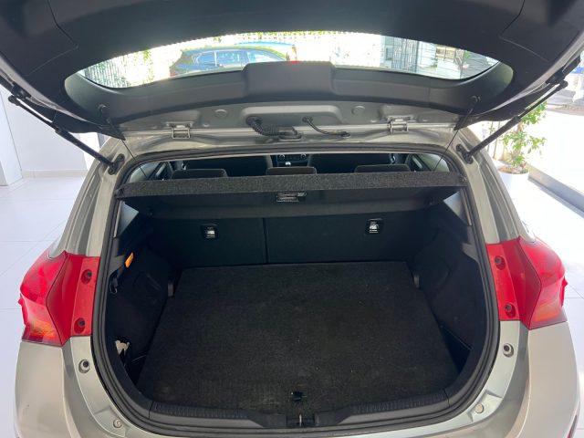 TOYOTA Auris 1.4 D-4D 5 porte