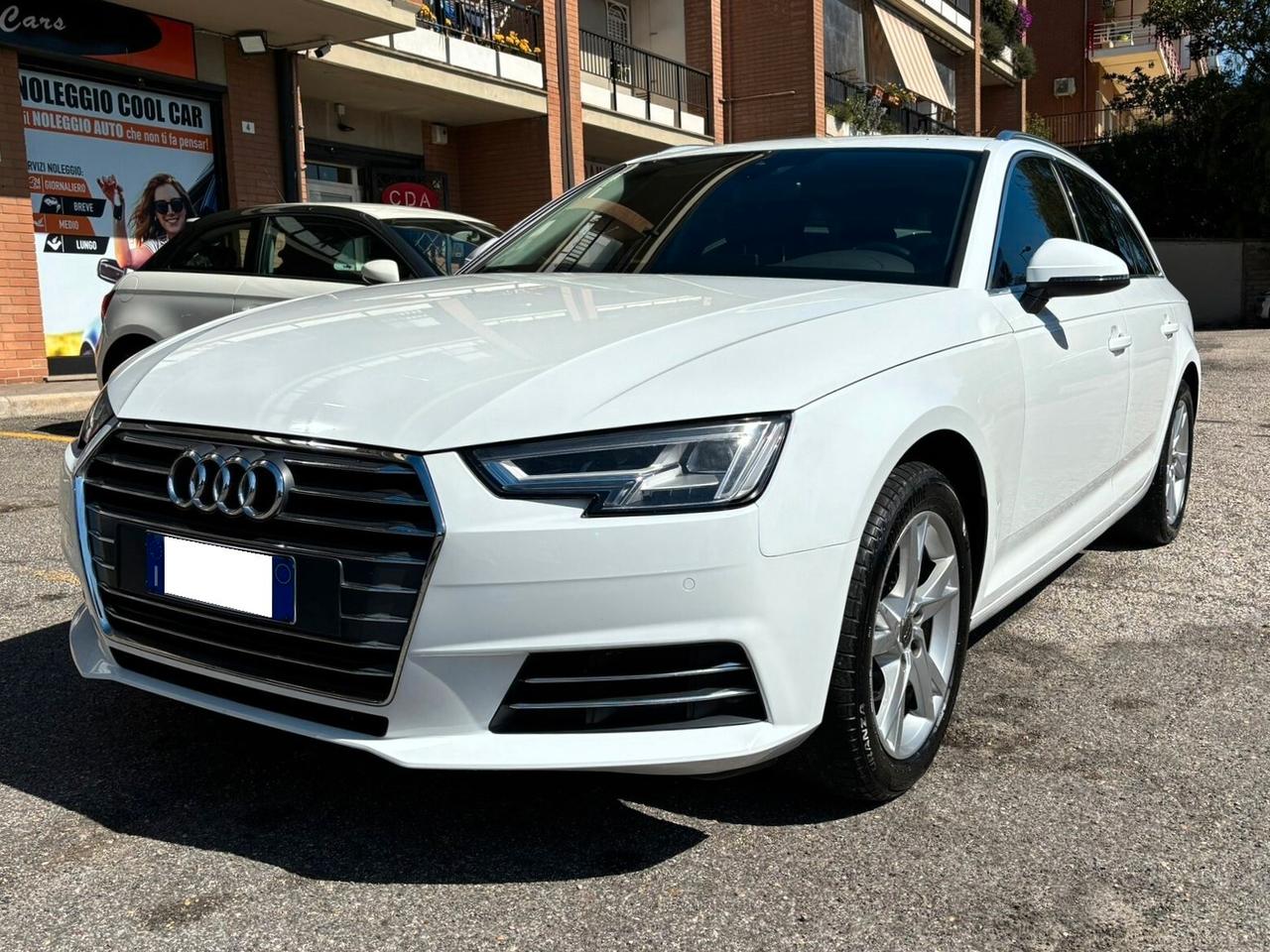 Audi A4 Avant 2.0 TDI 150 CV ultra S tronic Design