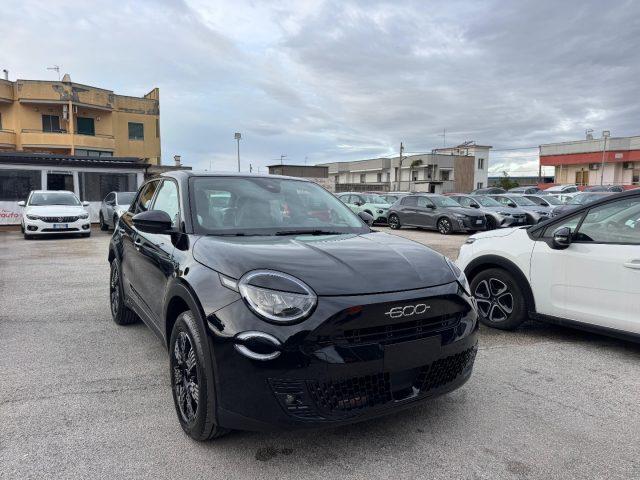 FIAT 600 Hybrid 145 CV DCT MHEV Icon