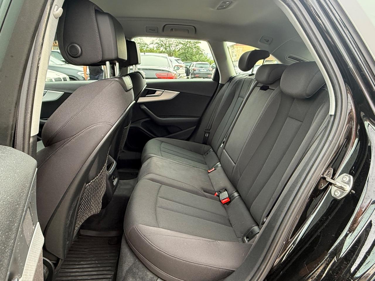 Audi A4 2.0TDI 190CV Automatico ultra Design EUR6