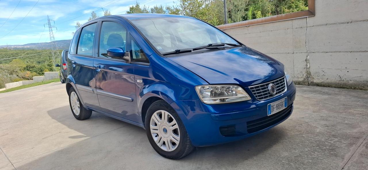 Fiat Idea 1.3 Multijet 16V Emotion