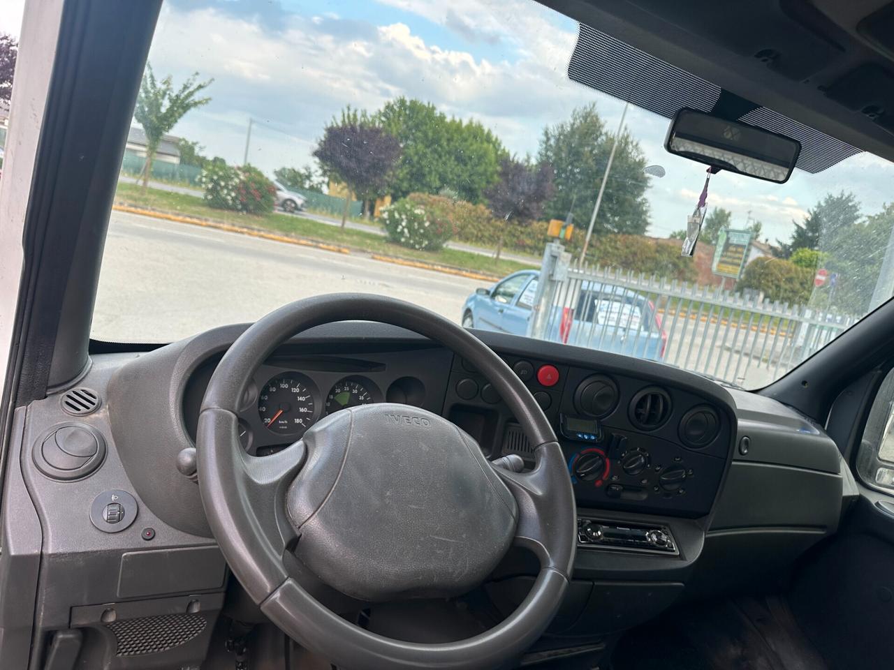 Iveco Daily Cassone 35 C 15-107 kW (145 CV)