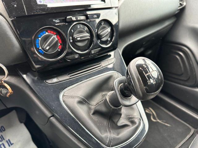 LANCIA Ypsilon 1.2 69 CV 5 porte NEOPATENTATI