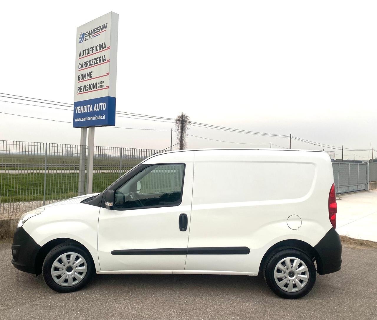 Opel Combo 1.3 CDTi 90CV PC-TN Club N1