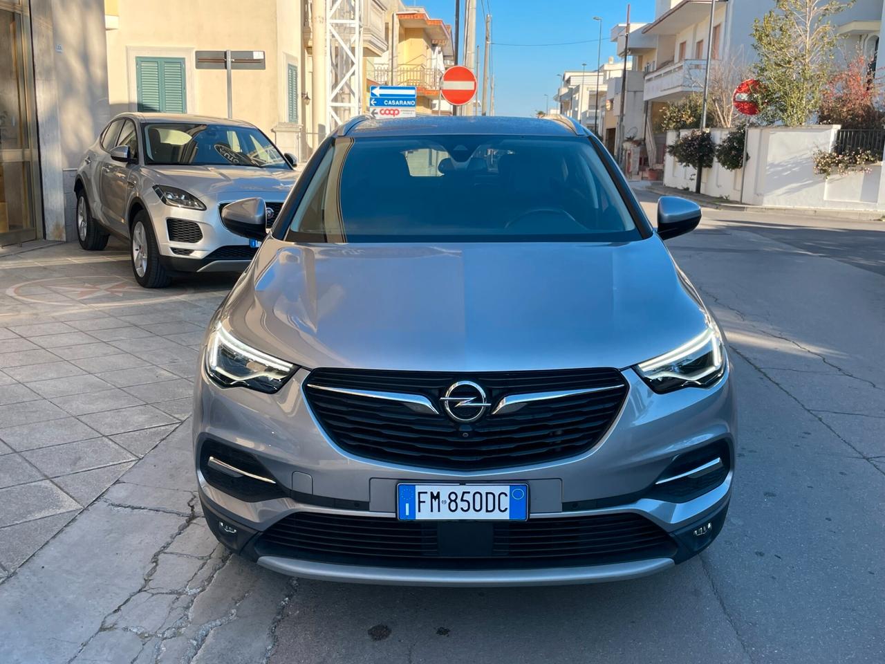 Opel Grandland X1.6 120 cv