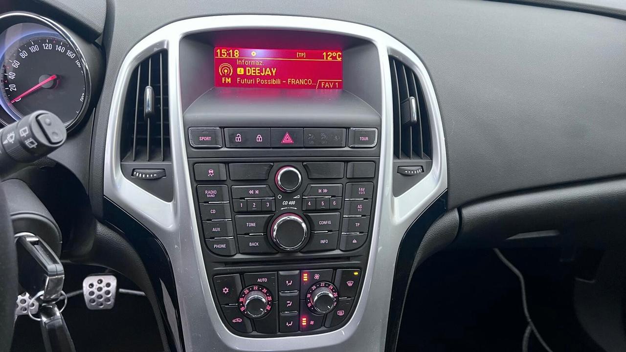 Opel Astra 1.6 Turbo 180CV 5 porte Cosmo S