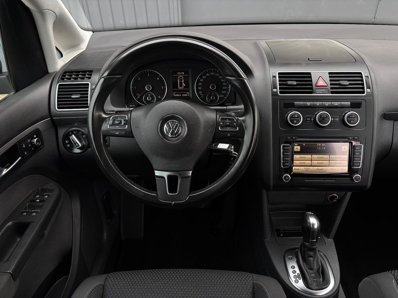 Volkswagen Touran 1.6 TDI DSG 7 POSTI. garanzia