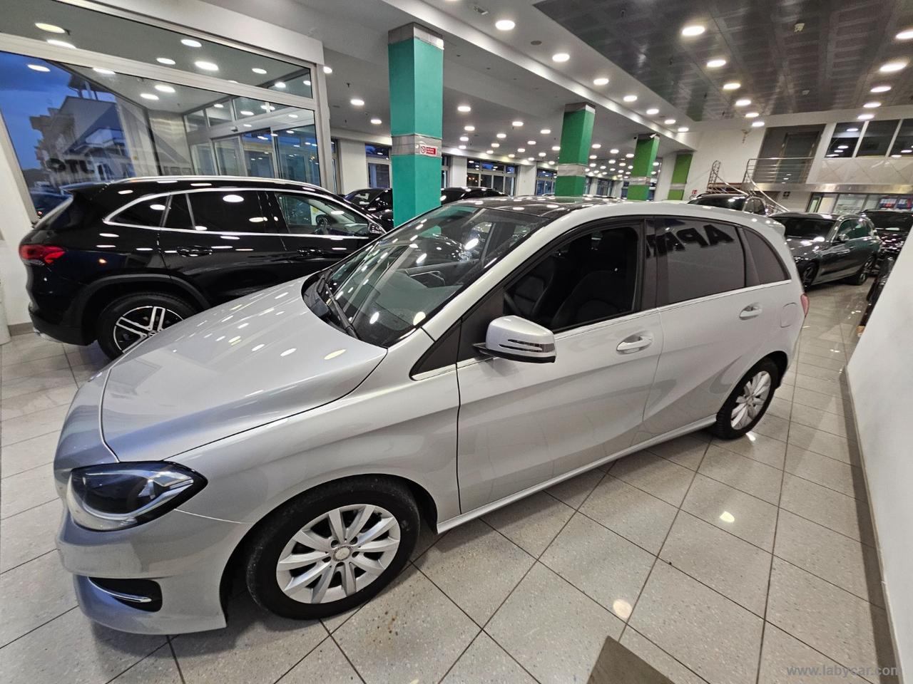 MERCEDES-BENZ B 180 d Automatic Business