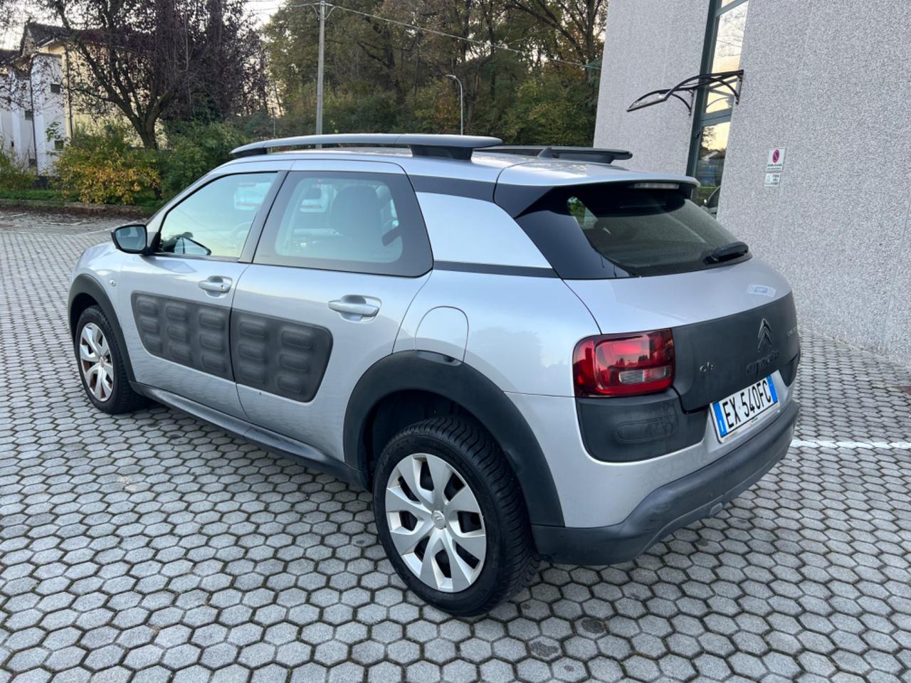 Citroen C4 Cactus BlueHDi 100 S&S Shine