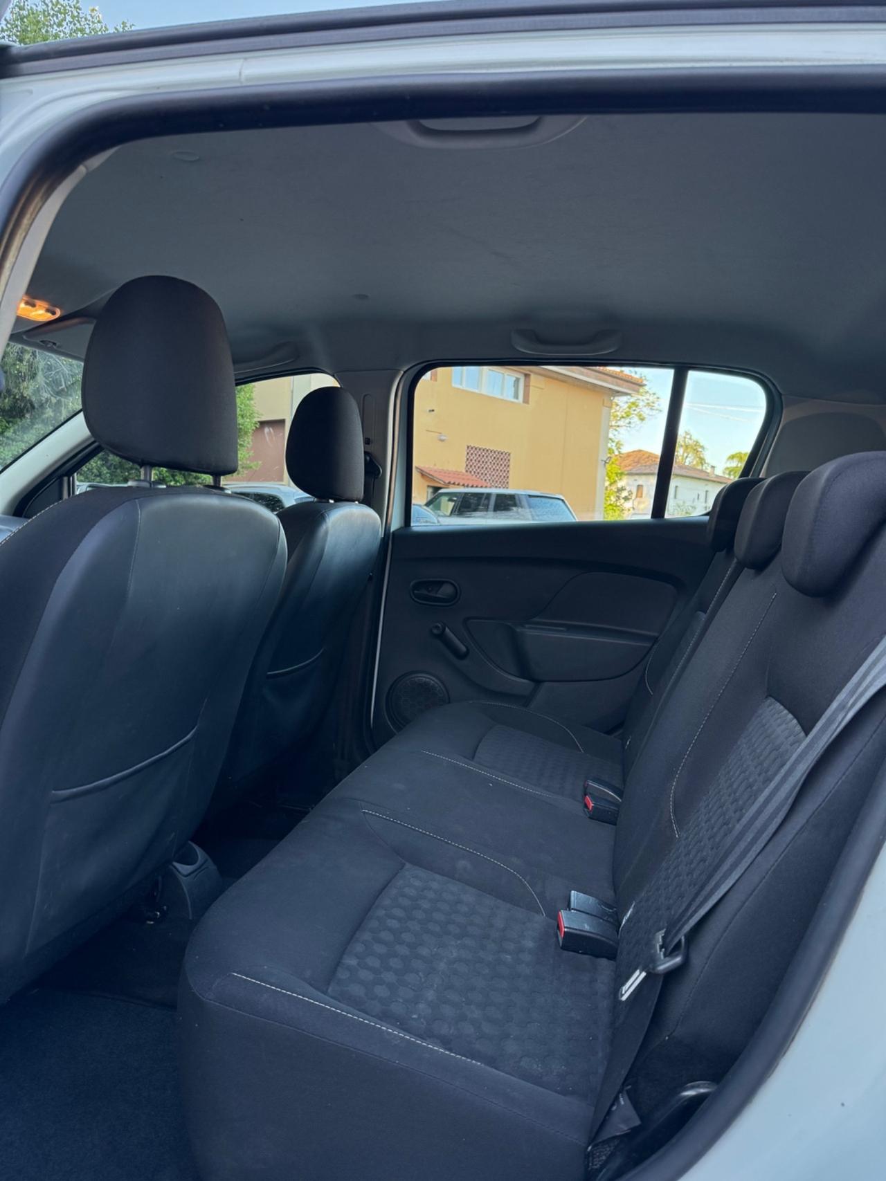 Dacia Sandero 1.2 75CV Lauréate