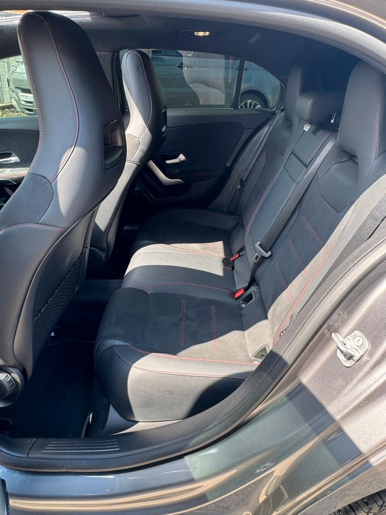 Mercedes-benz A 200 d Automatic AMG Line Advanced Plus