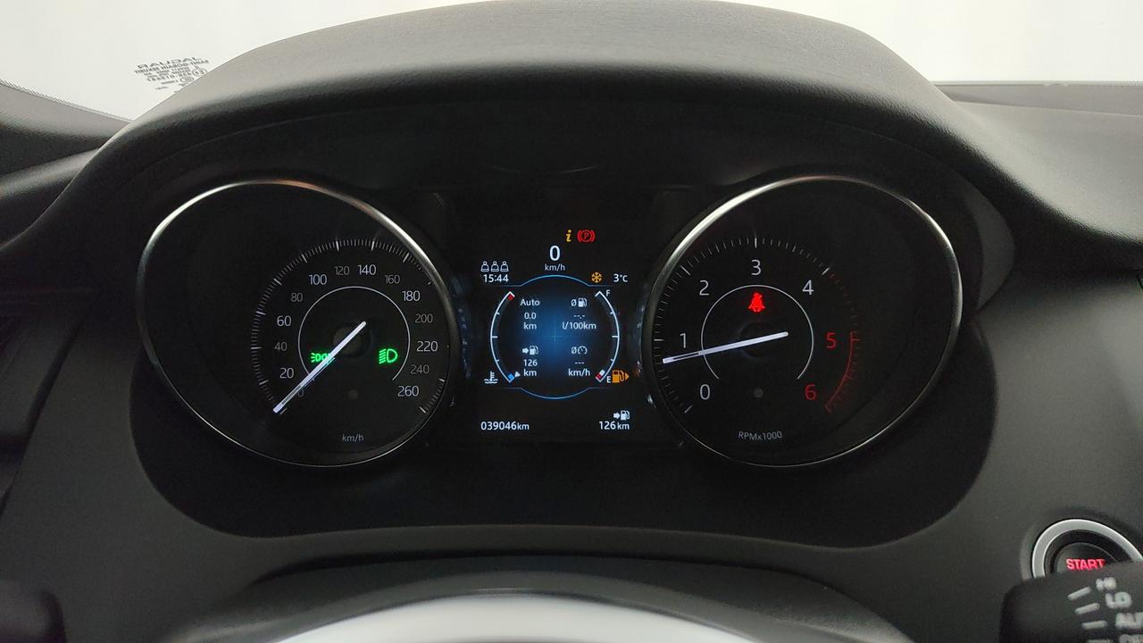 JAGUAR E-Pace 2017 - E-Pace 2.0d i4 R-Dynamic SE awd 150cv