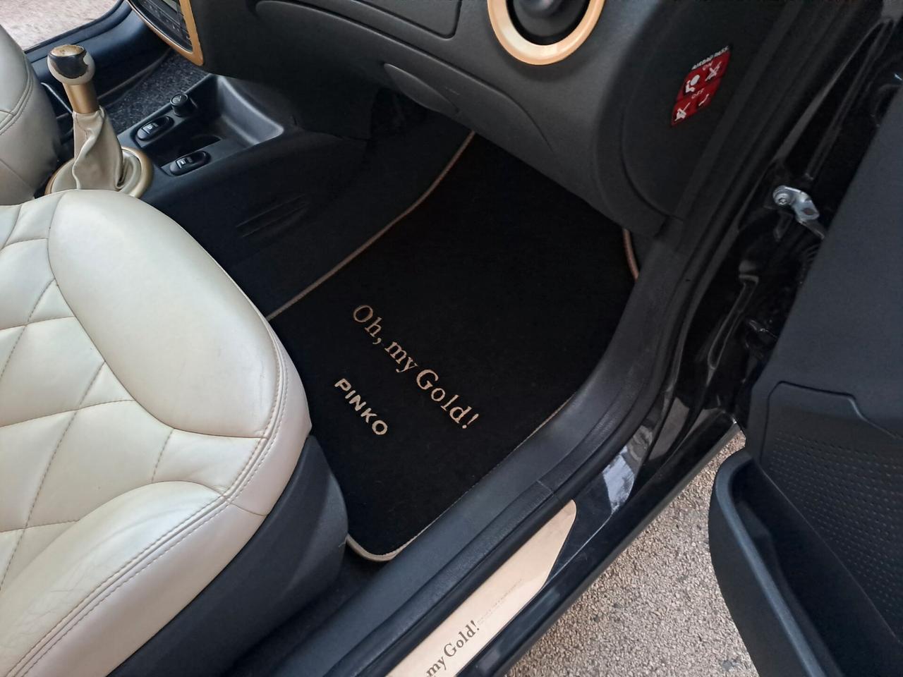 Citroen C3 1.1 Gold by Pinko