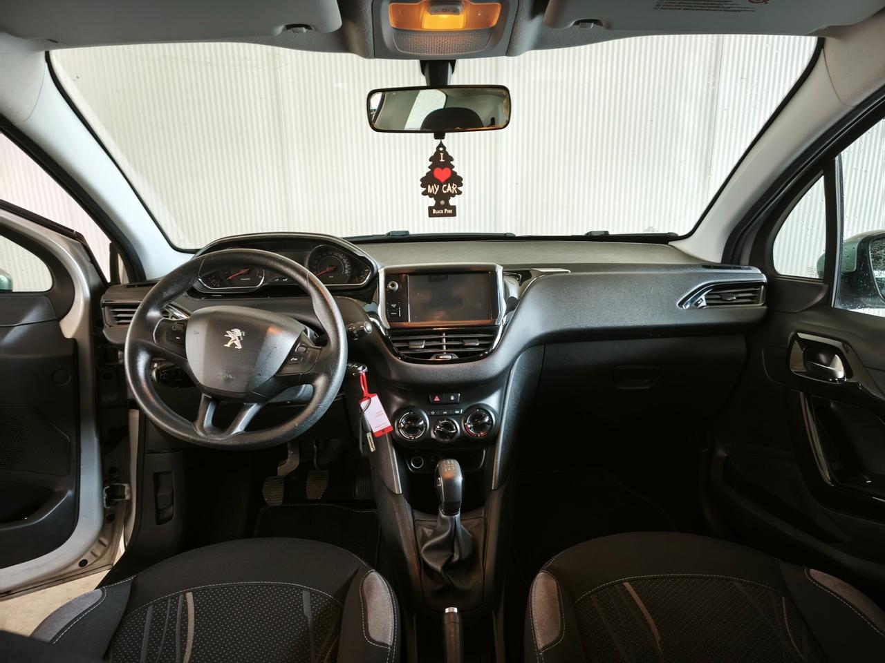 Peugeot 208 1.4 HDi 68 CV 3 porte Allure