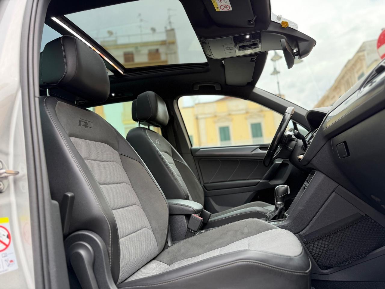 Volkswagen Tiguan 2.0 BiTDI SCR DSG 4MOTION Advanced R-Line BMT
