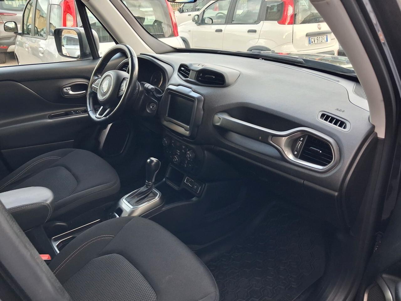 JEEP RENEGADE 1.6 MULTIJET 120 C.V. CAMBIOAUTOMATICO UNICO PROPRIETARIO