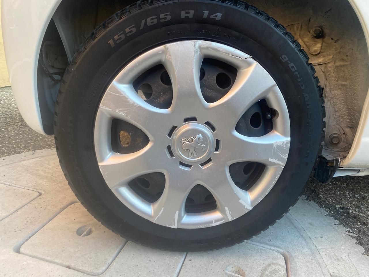 Peugeot 107 1.0 68CV 3p. Active NEOPATENTATI!!!