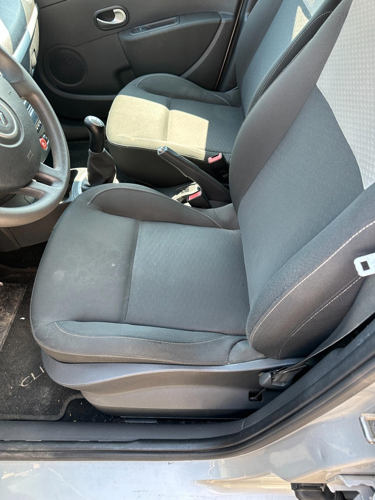 Renault Clio 1.2 16V 5 porte GPL Dynamique
