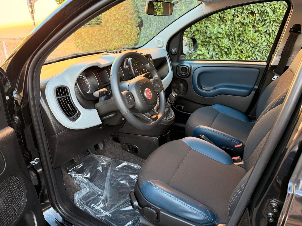 Fiat Panda 1.0 FireFly S&S Hybrid City Cross