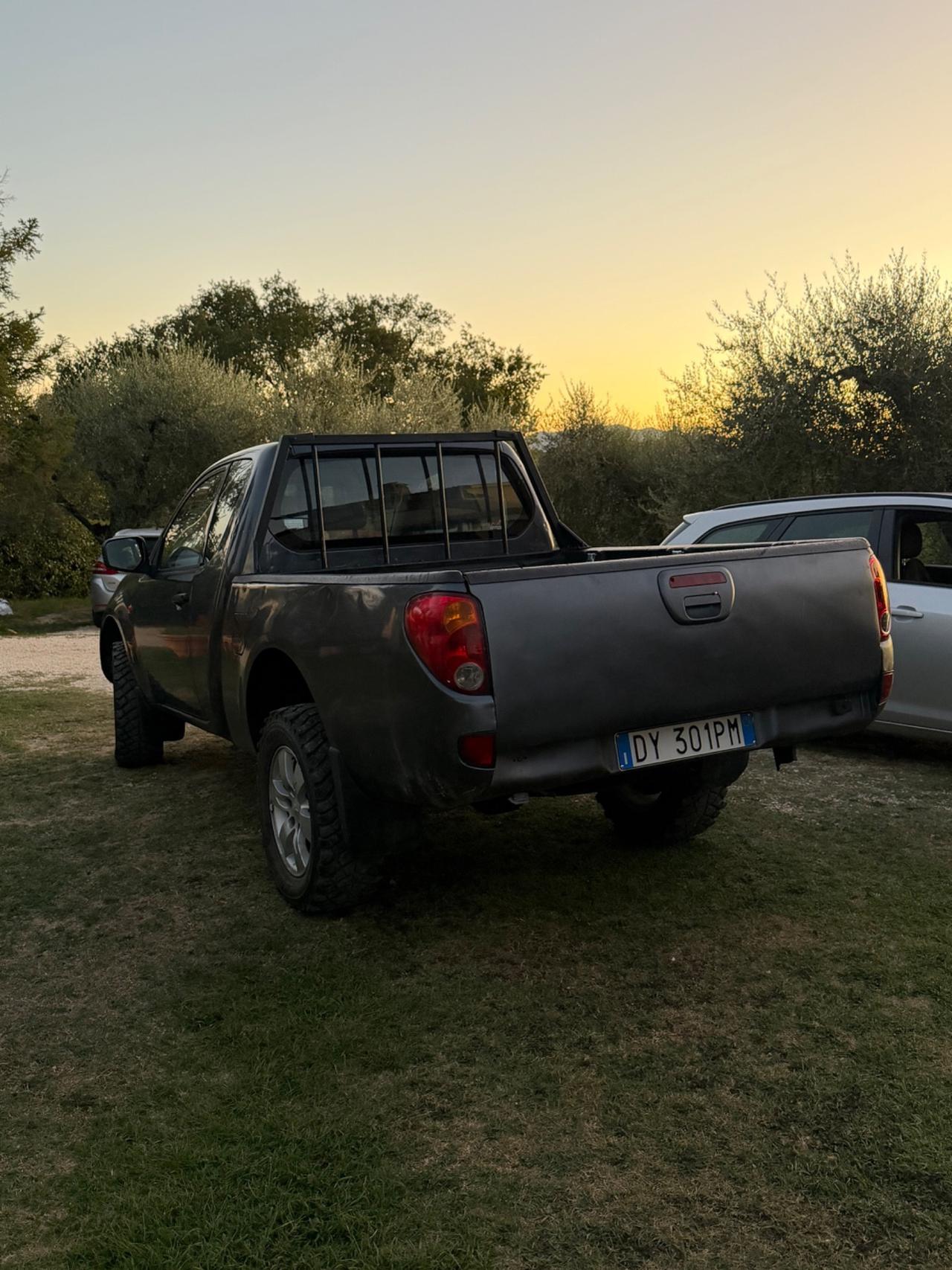 Mitsubishi L200 2.5 DI-D/136CV Single Cab Inform