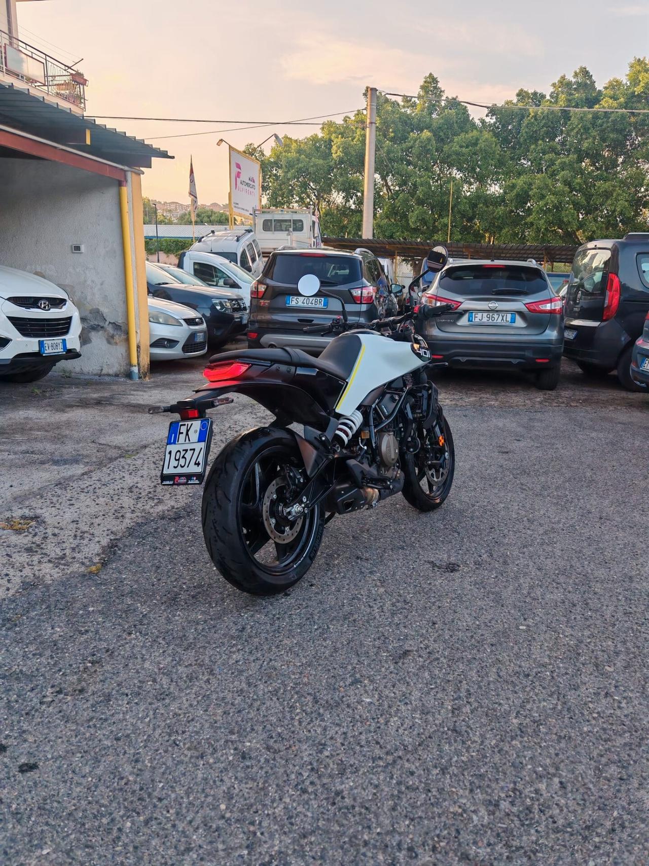 Husqvarna 401 vitpilen