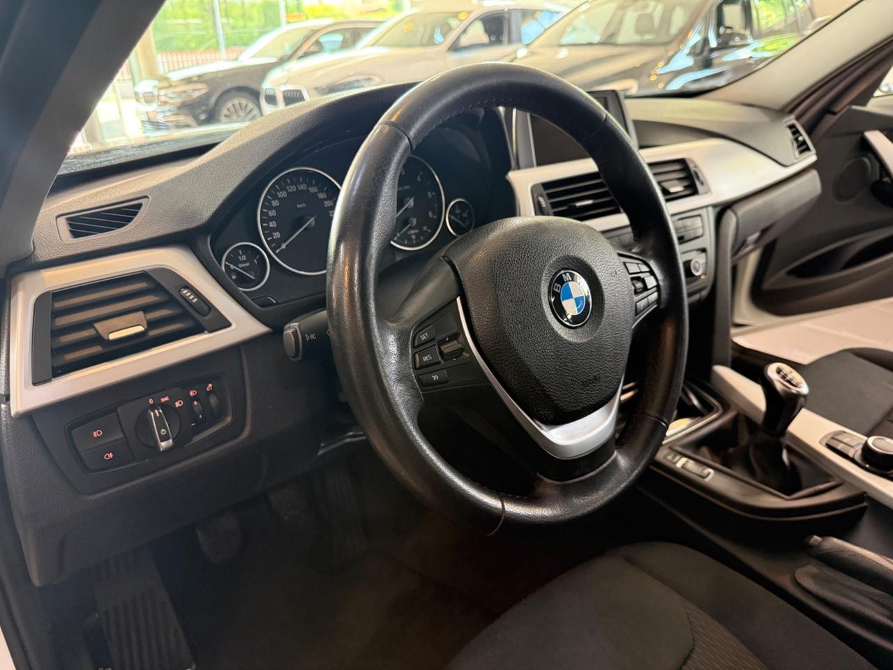 Bmw 320 Touring 320d MANUALE !!