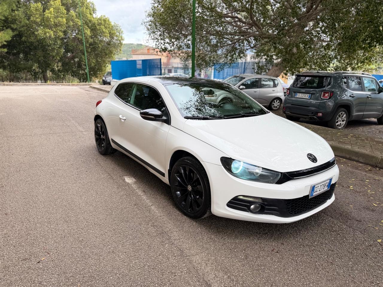 Volkswagen Scirocco 2.0 TDI 140CV DPF