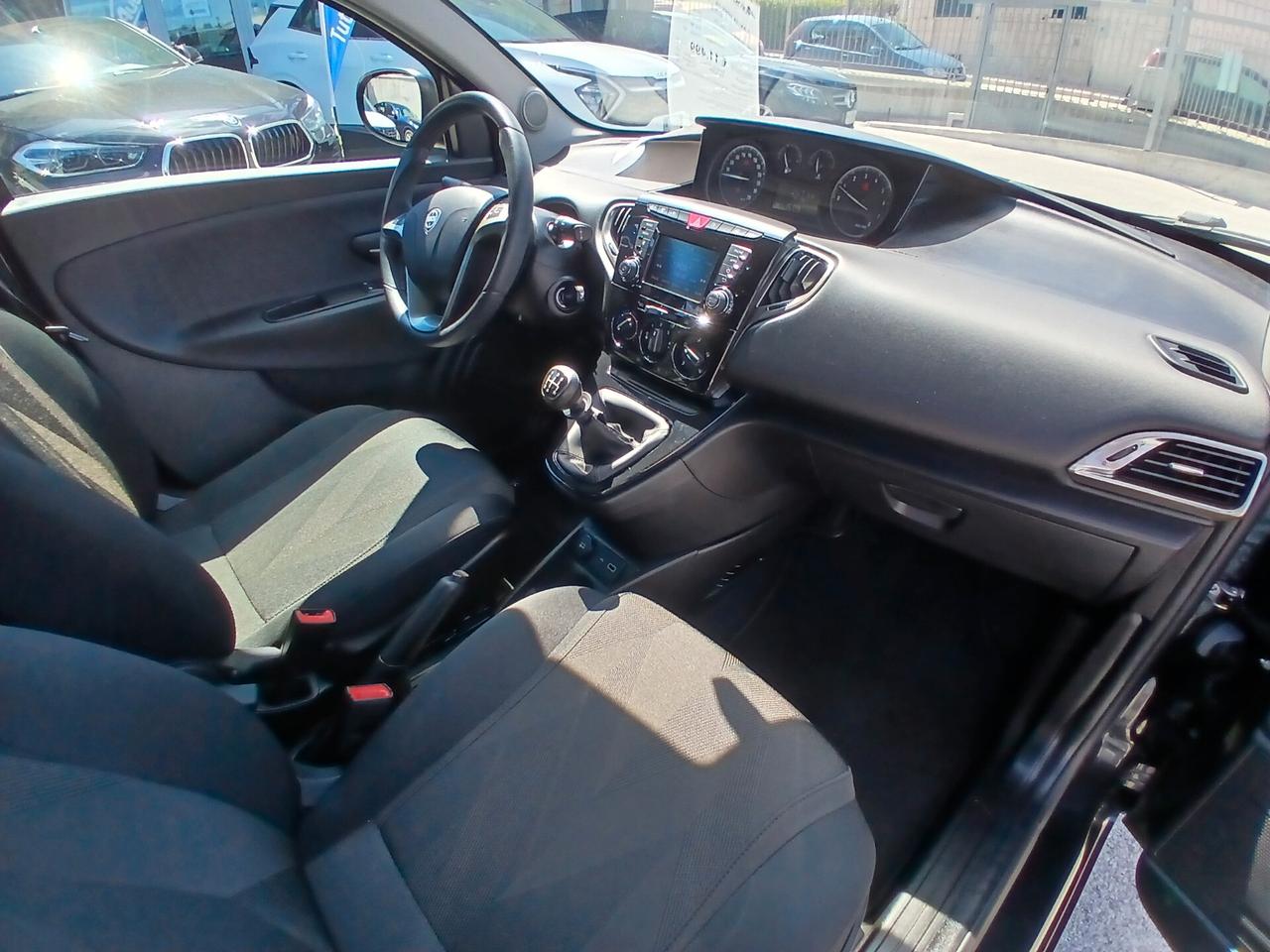 Lancia Ypsilon 1.2 BENZINA 70CV GOLD 2019