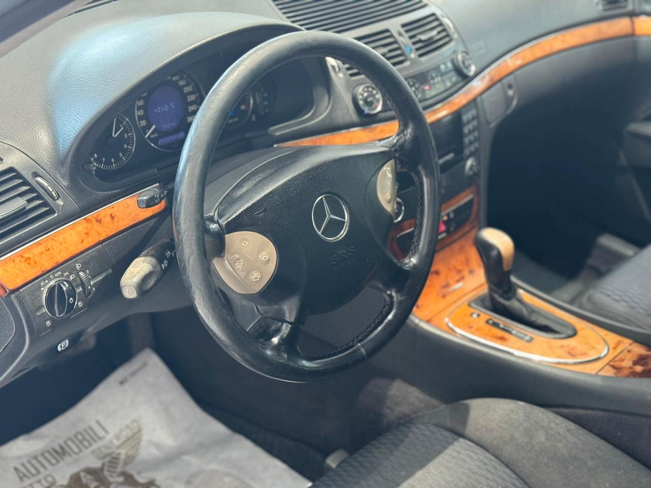 Mercedes E 220 150CV 2003