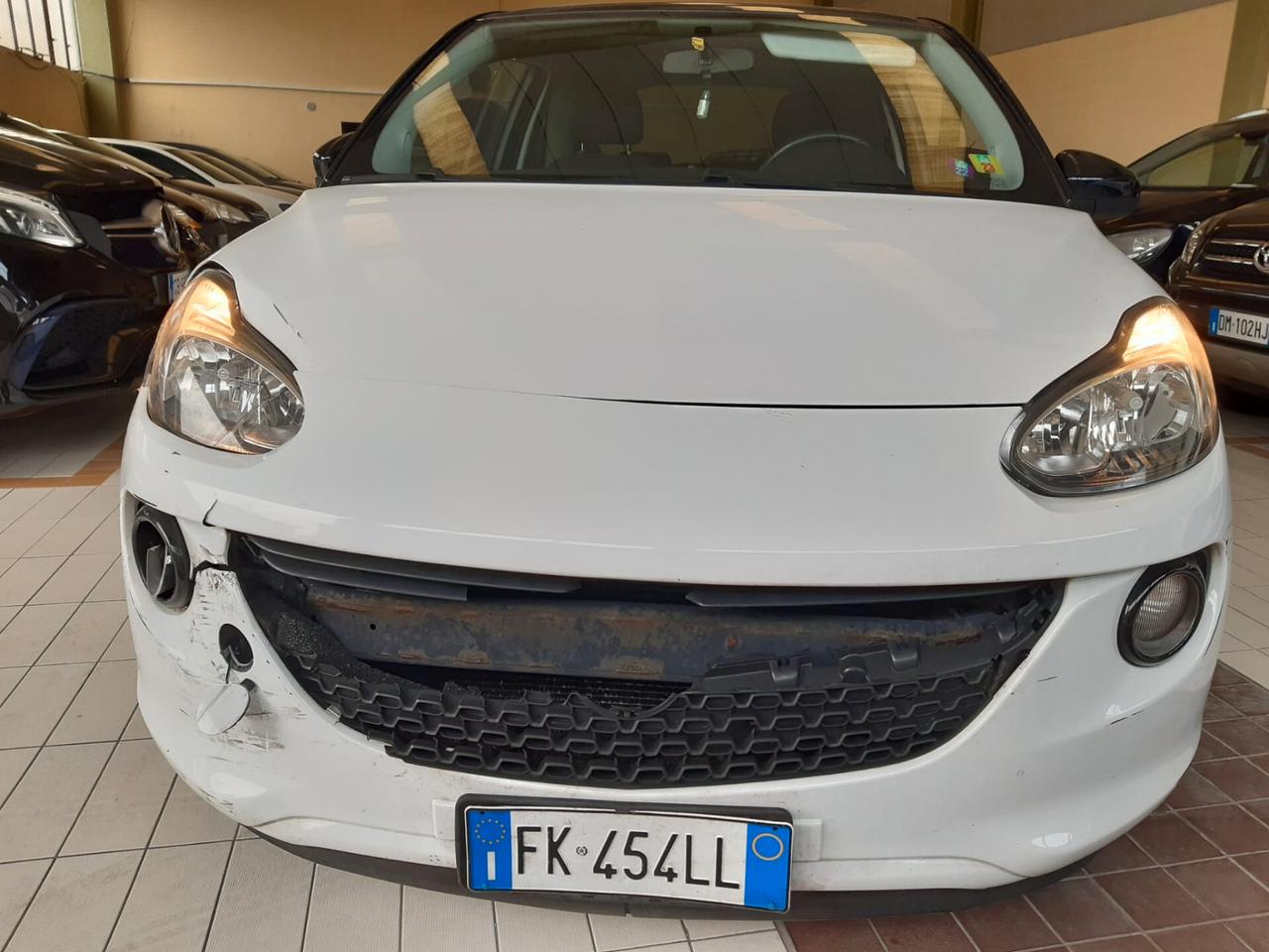 Opel Adam 1.4 87 CV GPL NEOPATENTATI