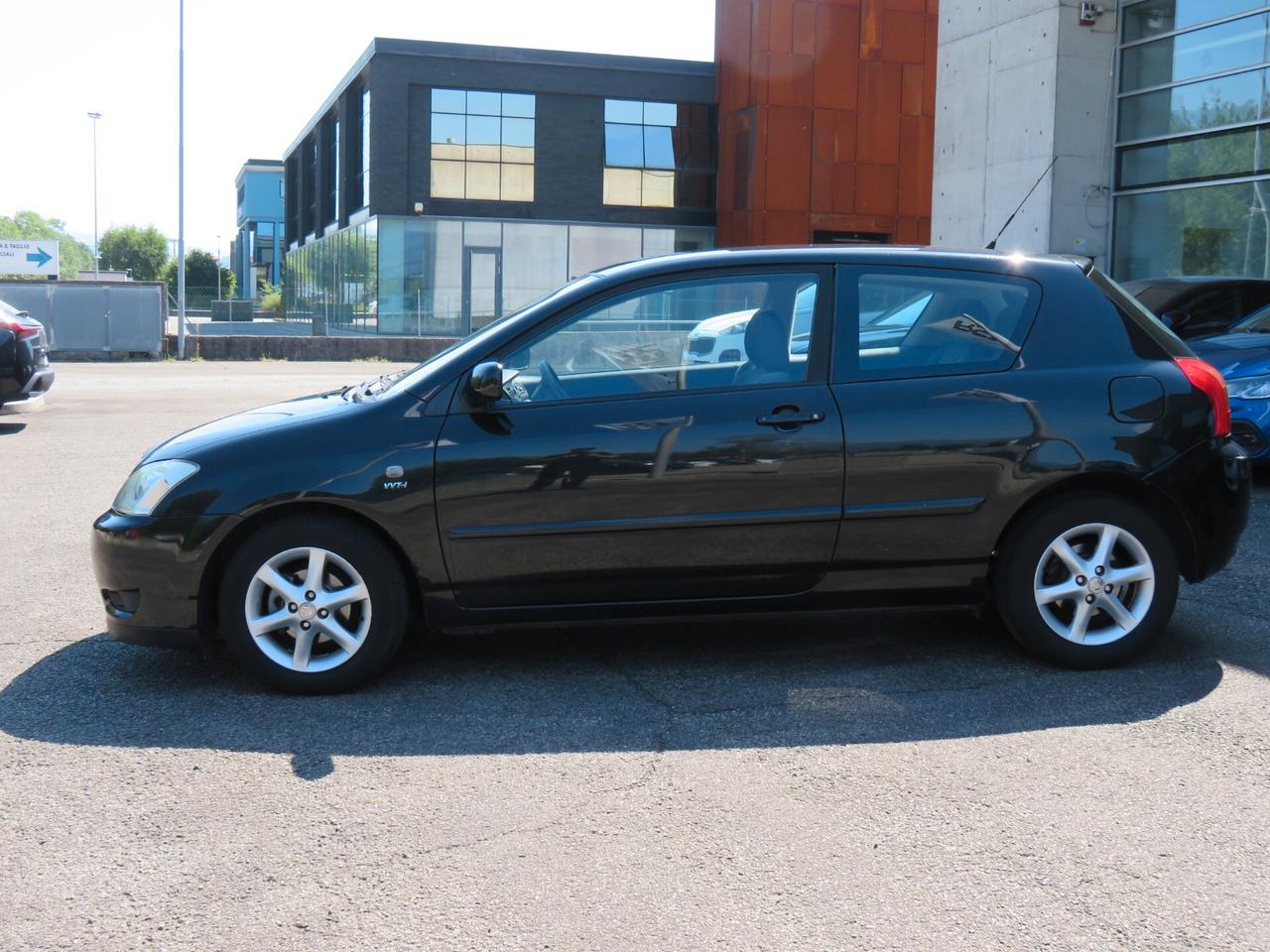 Toyota Corolla 1.4 16V 3 porte