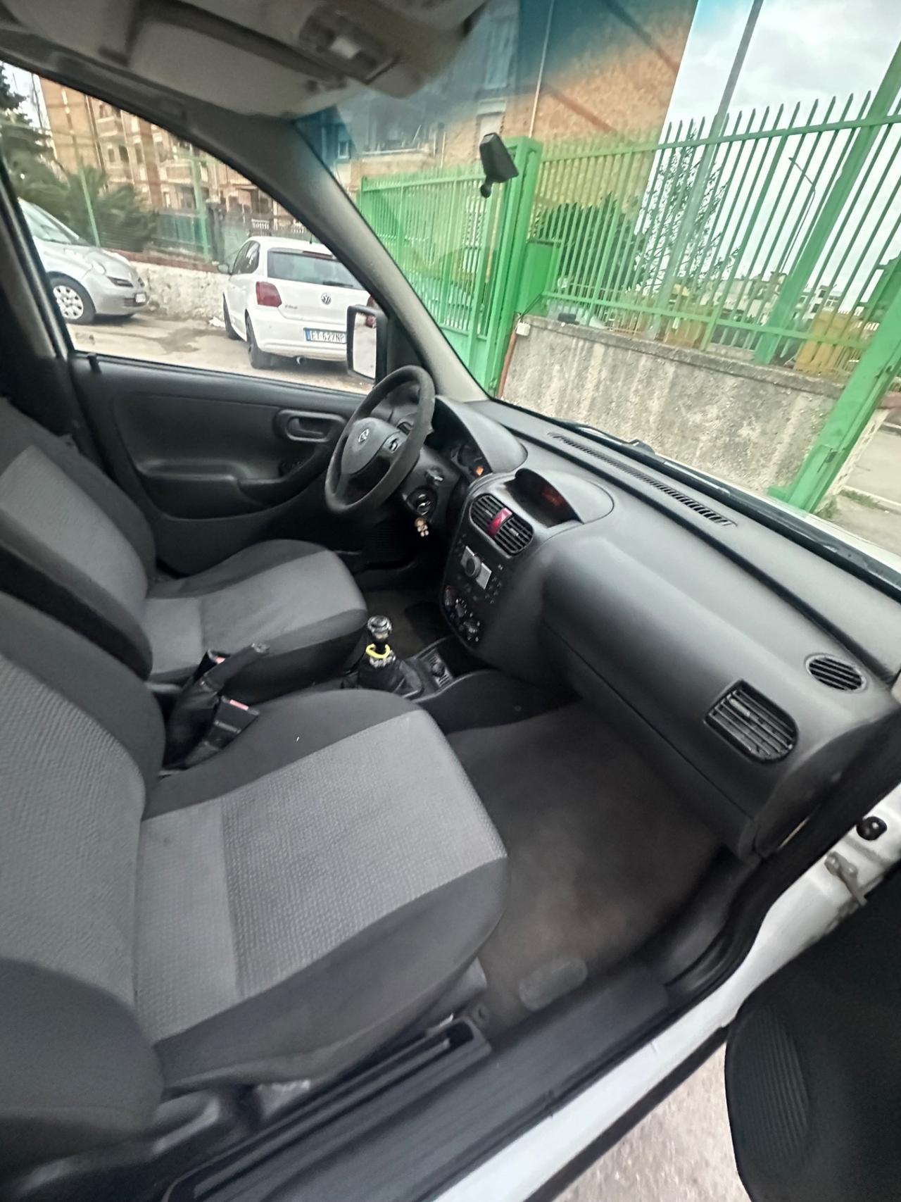 Opel Combo 13 CDTI