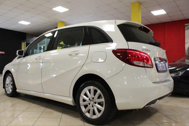 MERCEDES-BENZ B 180 d AUT.-NAVI-CAMERA-ECC... "OK NEOPATENTATI"