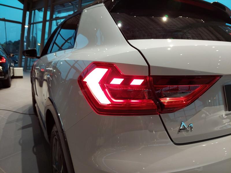 Audi A1 allstreet 30 1.0 tfsi admired 110cv