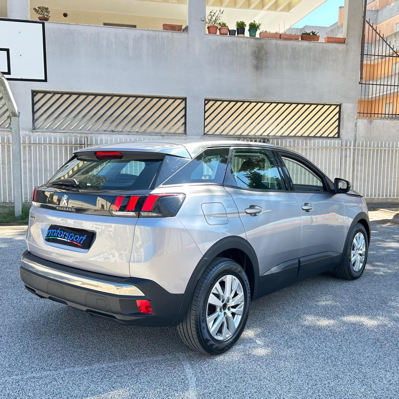 Peugeot 3008 BlueHDi 130 S&S Business