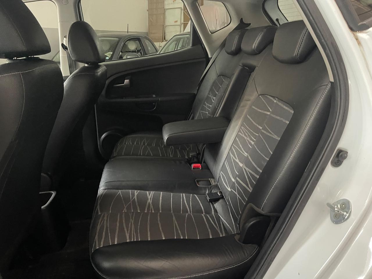 Kia Venga 1.4 CRDi 90CV Cool