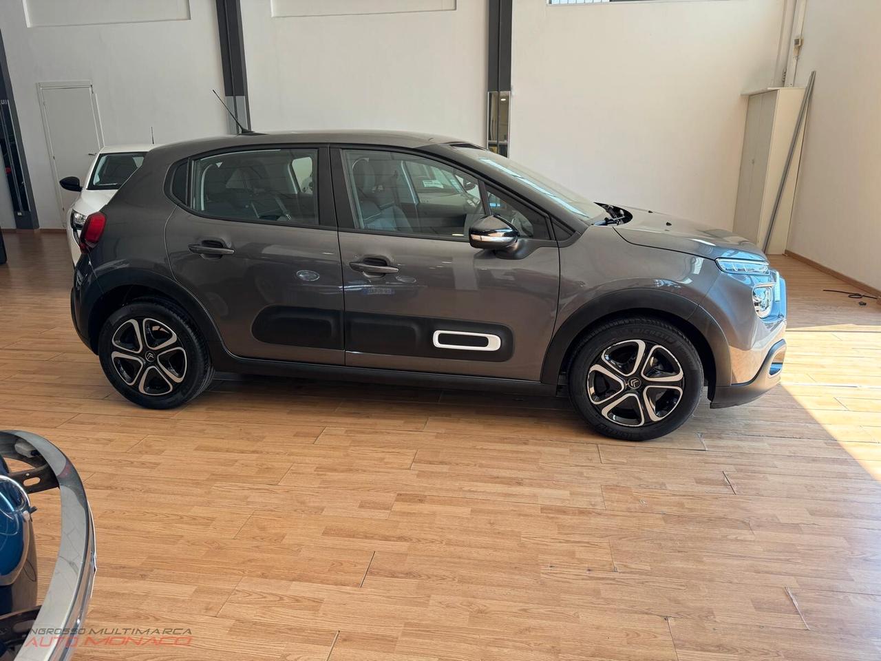 Citroen C3 BlueHDi 100CV Shine 2021