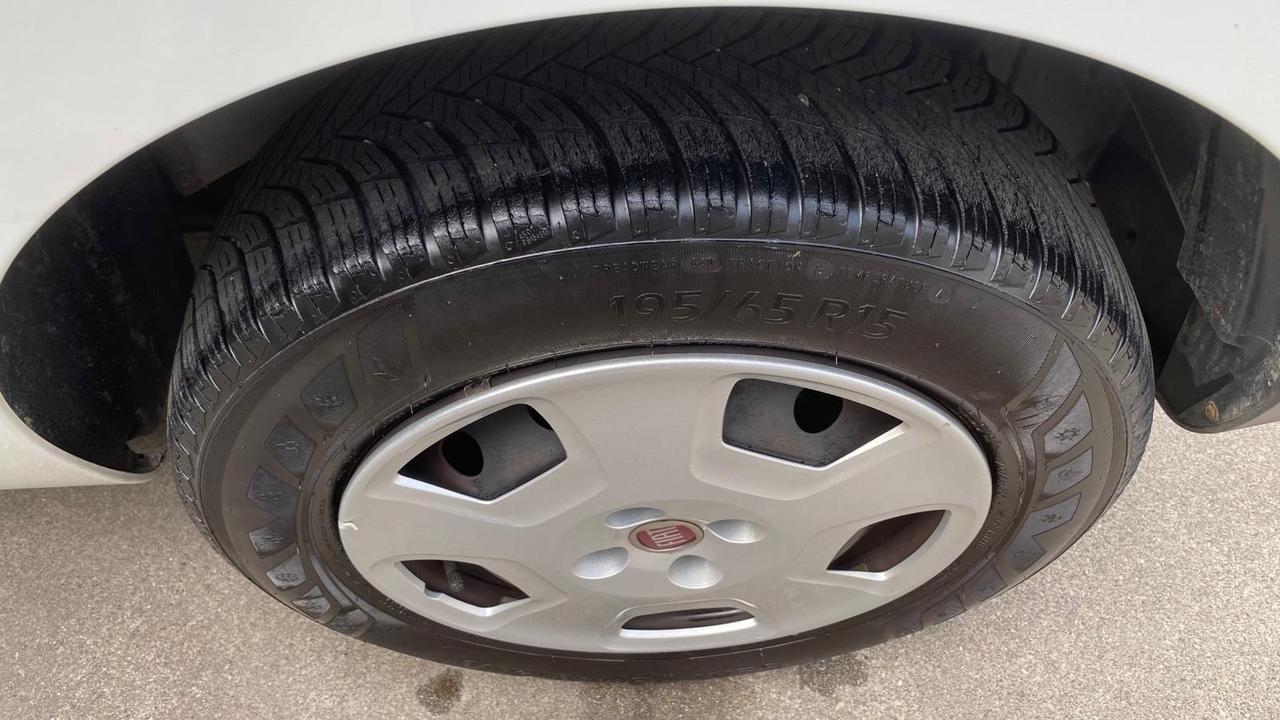 Fiat Fiorino 1.3 MJT 95CV Cargo SX