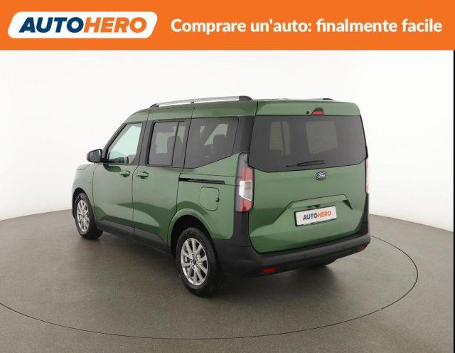 FORD Tourneo Courier 1.0 EcoBoost Titanium