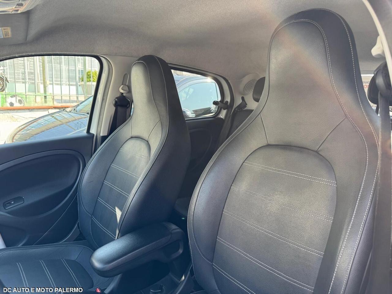 Smart ForFour 900 BenzinaTurbo 90CV.Automatica2018