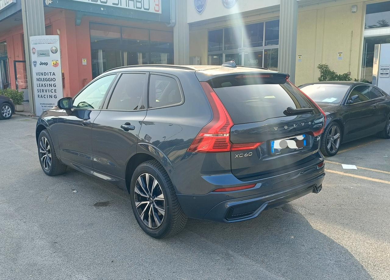 Volvo XC 60 XC60 B4 (d) AWD automatico Business