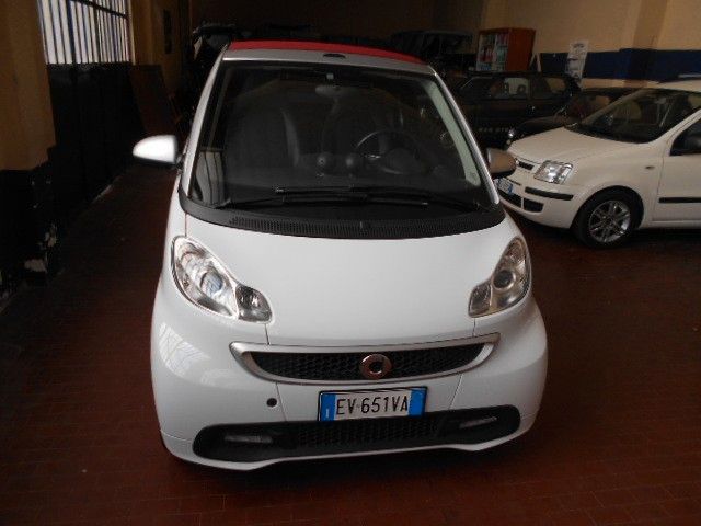 Smart ForTwo 1000 75 kW cabrio BRABUS