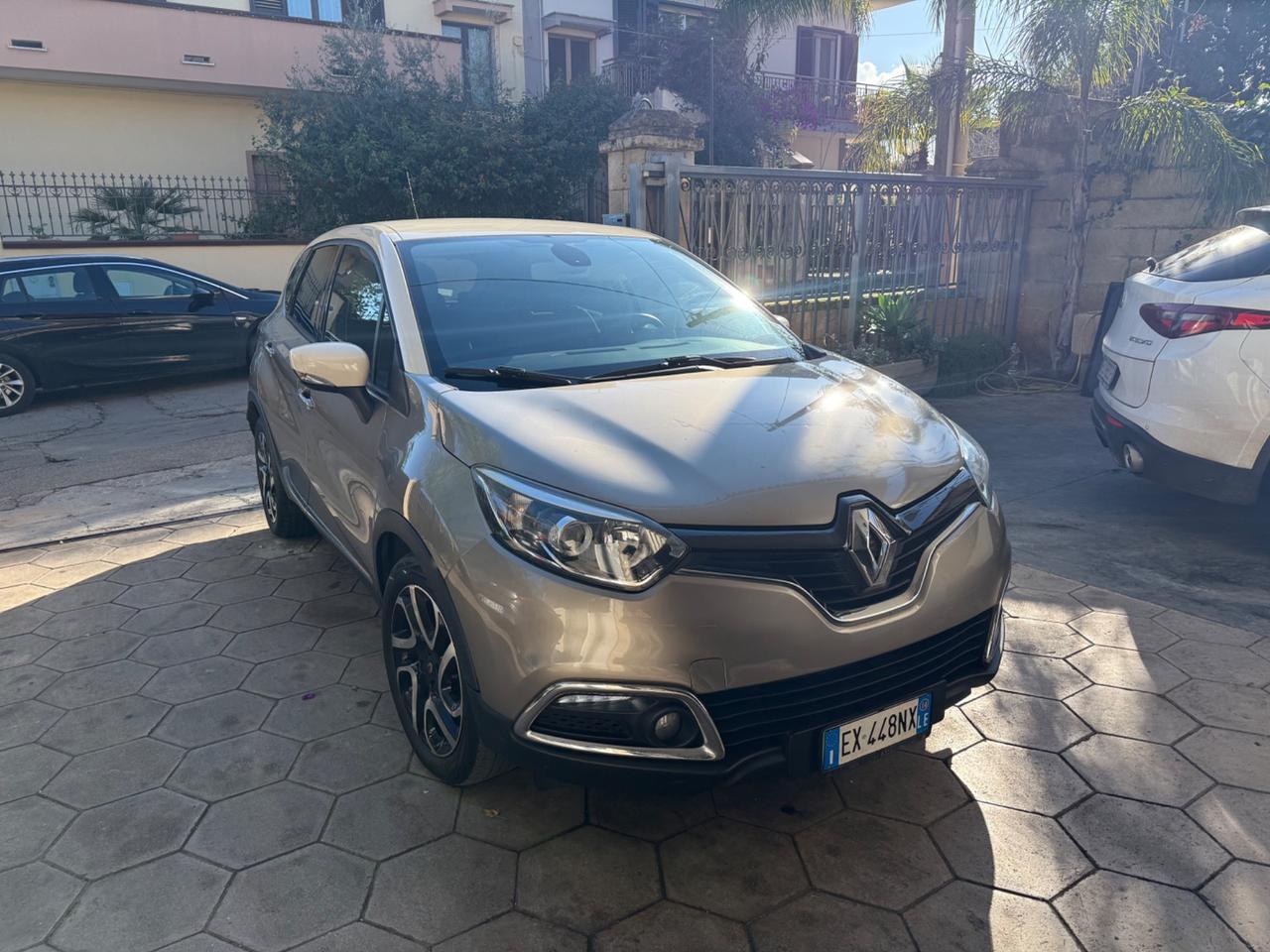 Renault Captur 1.5 dCi 8V 90 CV EDC Energy R-Link