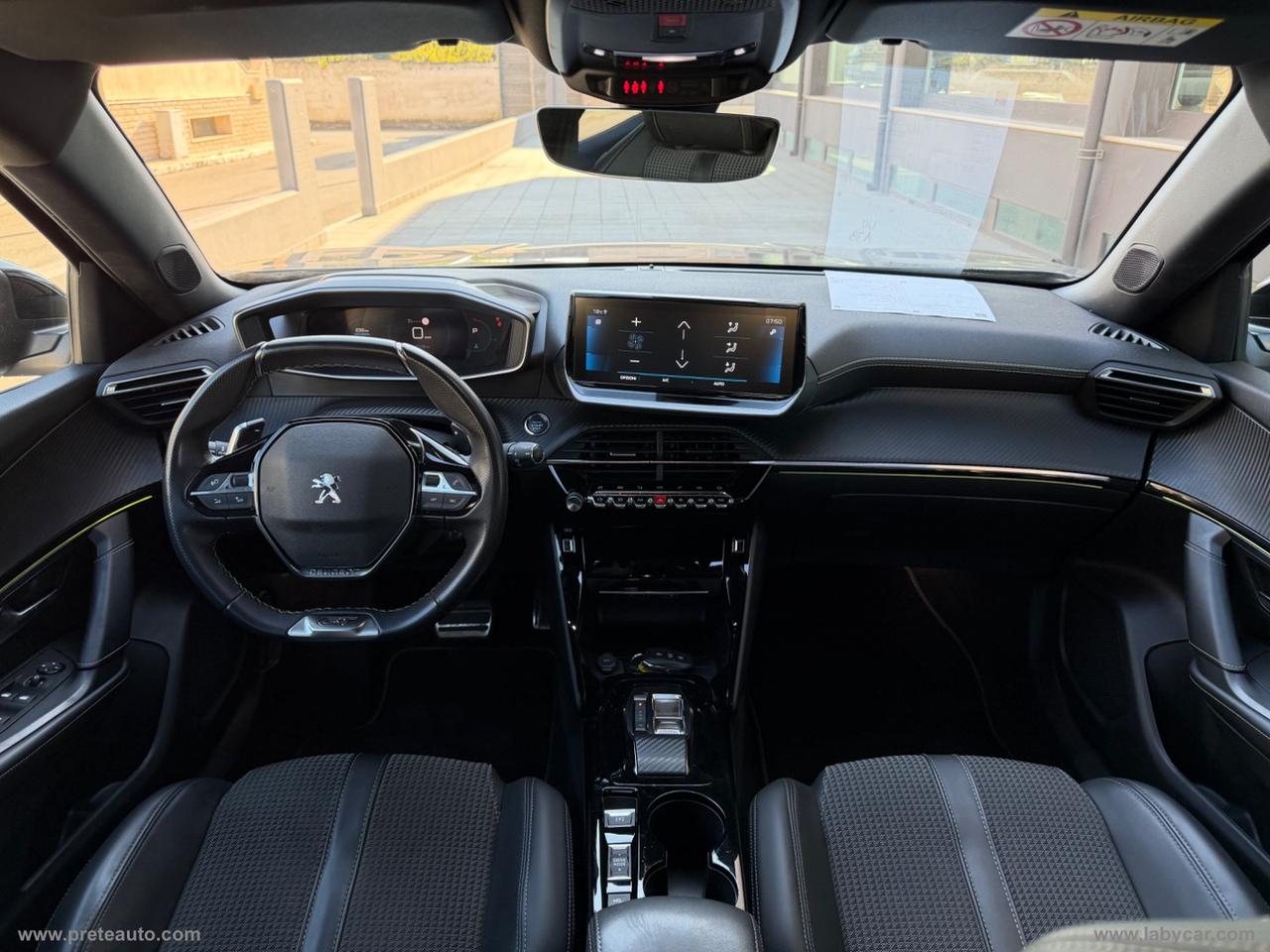 PEUGEOT 2008 BlueHDi 130 S&S EAT8 GT Pack