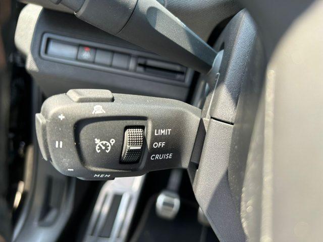 PEUGEOT 5008 PureTech Turbo 130 GT