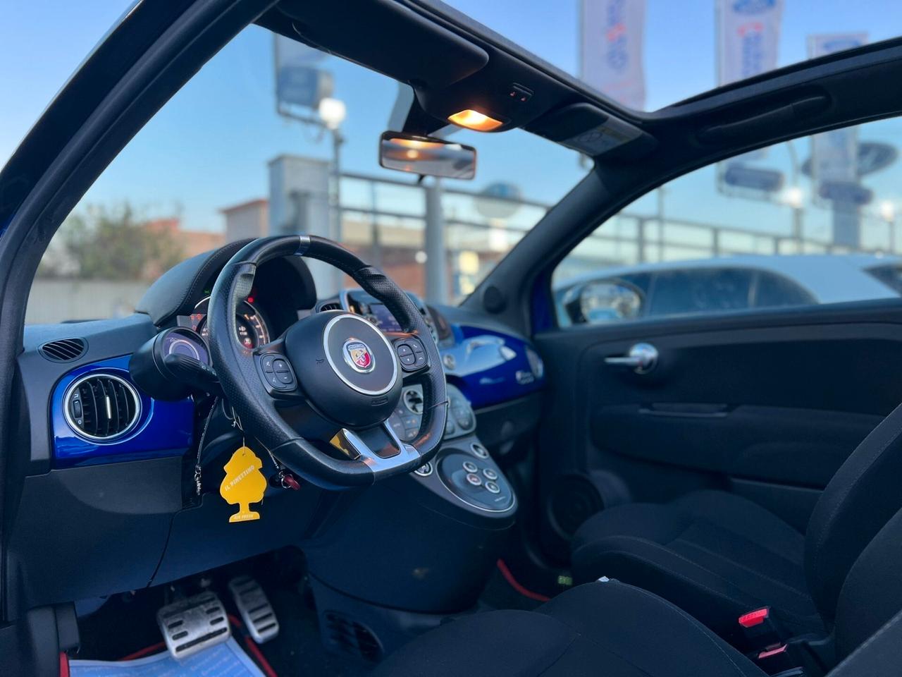 Abarth 595 C 1.4 Turbo T-Jet 145 CV