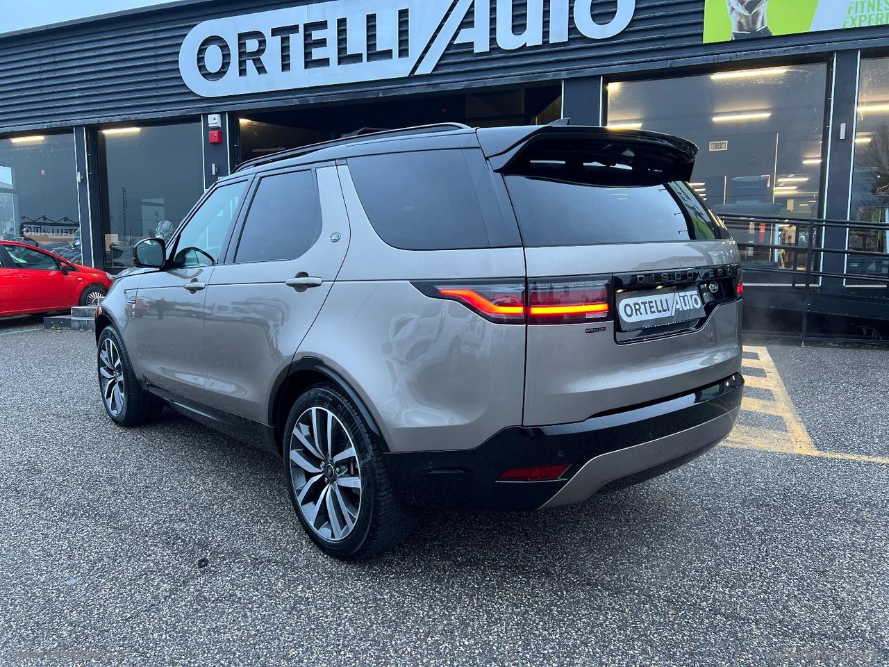 LAND ROVER Discovery 3.0D I6 249CV R-Dyn. SE 7 POSTI