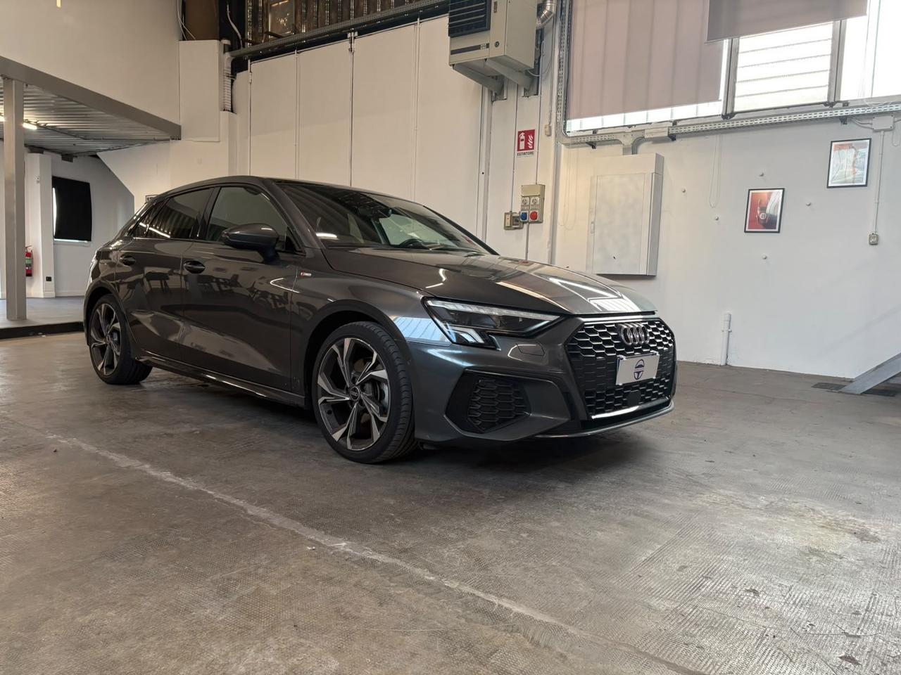 Audi A3 SPB 35 TFSI S line edition