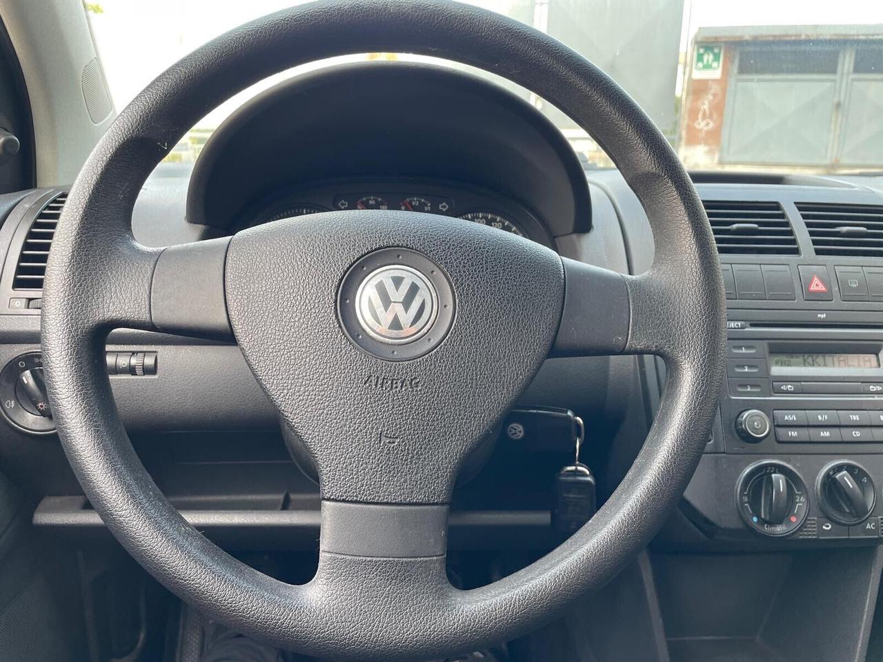 Volkswagen Polo Restyling 1.4tdi 5p. Full solo 50kw Perfett